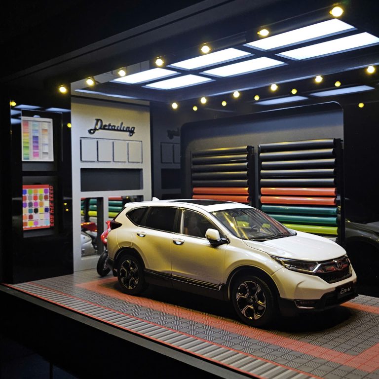 "Detailing Studio" Diorama ft. Honda CR-V